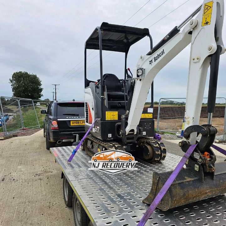 car brakdown recovery peterborough van transportation van recovery london breakdown cover jump start battery service emergency collector