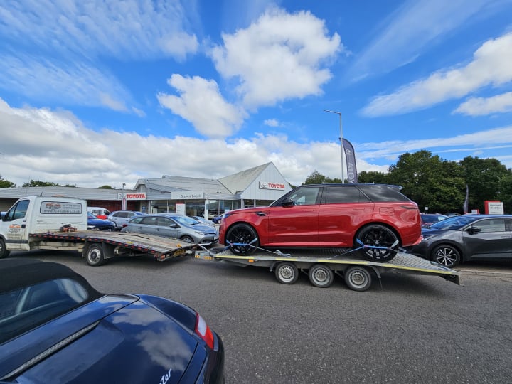 car brakdown recovery peterborough van transportation van recovery london breakdown cover jump start battery service emergency collector