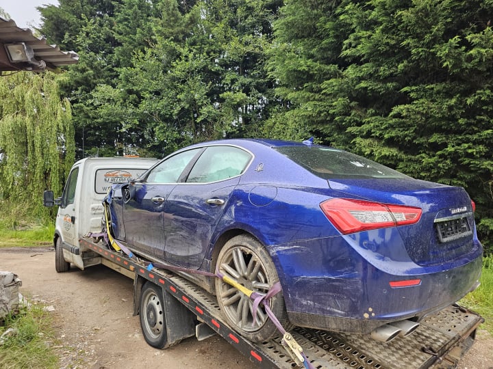 car brakdown recovery peterborough van transportation van recovery london breakdown cover jump start battery service emergency collector